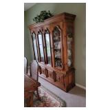 Thomasville Hutch & Table  ( Not at Gallery)