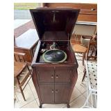 Victrola Victor Talking Machine Co