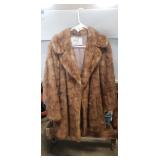 (1) Ladies Fur Coat (Size Unknown)