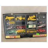 Hot Wheels Showcase With (16) Asst. Die-Cast