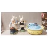 Pfaltzgraff 3 Quart Covered Casserole Dish w/ (2)