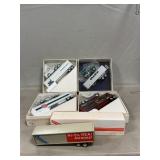 (4) Winross Trucks, REA Express Trailer Only