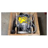 DeWALT Electronic Plunge Cut Router (DW625) w/