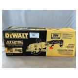 DeWalt Cordless 20V 4 1/2ï¿½ Circular Saw With