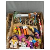 Lot With Trolls, Pez Dispensers, International