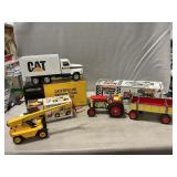 Ertl Caterpillar Delivery Truck, Czech Tin