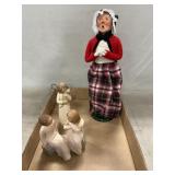 1991 Byersï¿½ Choice Caroler, Willow Tree Figures