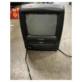 Emerson 9ï¿½ PortableTV/VCR Combo