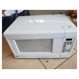 GE Microwave (22"×16"×12.5")