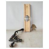 Vintage Cast Iron Shotgun Shell Roll Crimper,