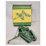 (1) Vintage Eska/ERTL 1:16 Scale John Deere Toy