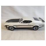 (1) 1971 Mustang Mach 1 Ram A1R 351, 1:18 Scale