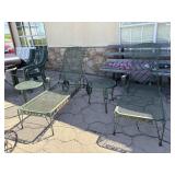 (2) Metal Outdoor Lounge Chairs & (2) Metal Side