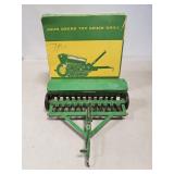 (1) Vintage Eska/ERTL 1:16 Scale John Deere Toy