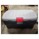 (1) Plastic Storage Container w/ Lid