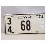 (1) Vintage IOWA License Plate