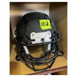 1 Riddell football helmet