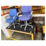 Rolling Chairs and table