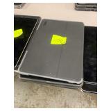 (3) Apple ipad Air 2