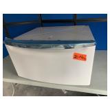NEW Pedistal for Washer/Dryer