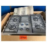 NEW 4 burner gas cook top[ Counter top