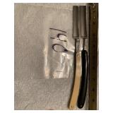 Simmons house company 91/2 inche and Black cutter