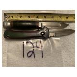 2 knives 8 inch and 1 is 9 inches