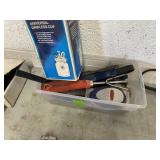 Hand Tools And Universal Dripless Cup
