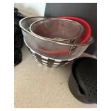 bowls msckitchen items