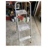 Step ladder