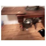 Sewing machine table
