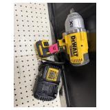 Dewalt 20v Brushless drill With charger and batter
