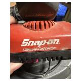 Snap On Lithium Cad Charger and battery