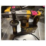 Dewalt DCB 12v/20vMaxBattery charger Drill Brushls