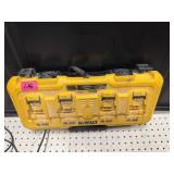 dewalt Battery charger Multi 12v/18v