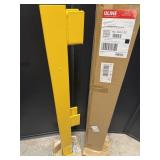 2 metal stands
