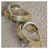 14k Gold Two-tone Earrings 1.0 Dwt 14k Gold Two-tone Earrings 1.0 Dwt