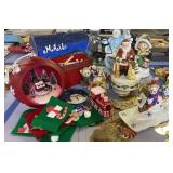 Christmas Decorations. Music Boxes, Metal Christmas Decorations. Music Boxes, Metal