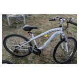 White Schwinn Sidewinder Mountain Bicycle. Side White Schwinn Sidewinder Mountain Bicycle. Side