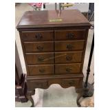 Mahogany Lift Top Bermuda Chest 24x18x42"