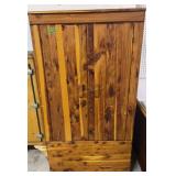 Cedar Wardrobe 37x22x65"