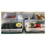 5 Plastic Storage Totes With Christmas Lights, 5 Plastic Storage Totes With Christmas Lights,