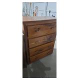 Vintage four-drawer dresser