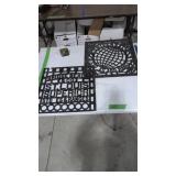 Metal advertising grates