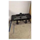 Craftsman router table with router