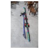 Skis with ski poles
