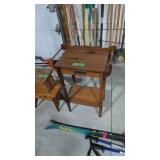 Antique open face wash stand