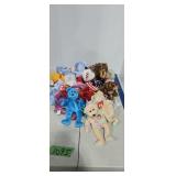 Lot of beanie babies
