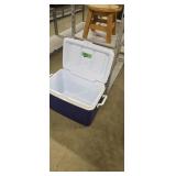 Rubbermaid cooler