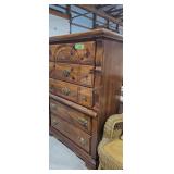 Five drawers called chest of drawers 38x18 x52